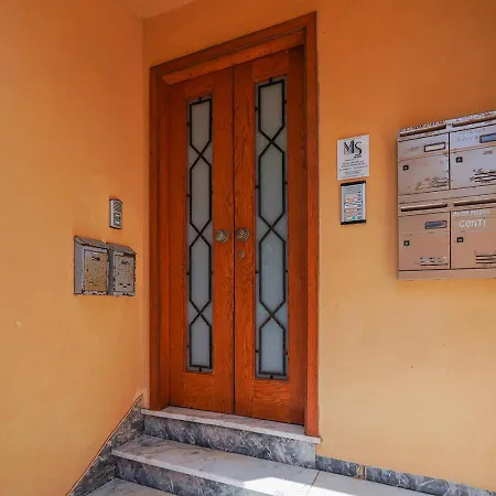 Pgs Immobiliare Srls Duilio 01 Moderno Trilocale In Centro Storico